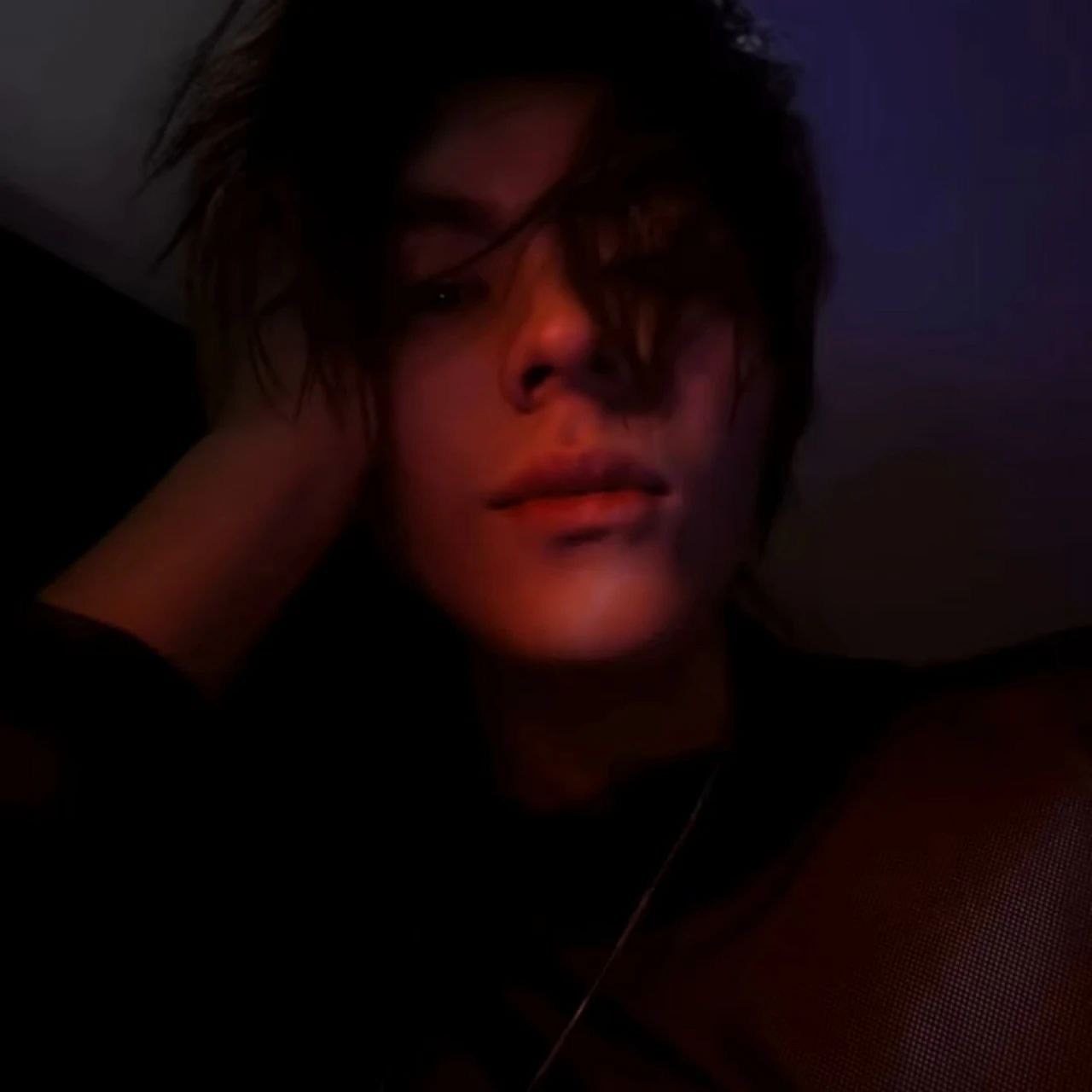 小众个性男头像  我更喜欢无人问津的日子。-原笔记