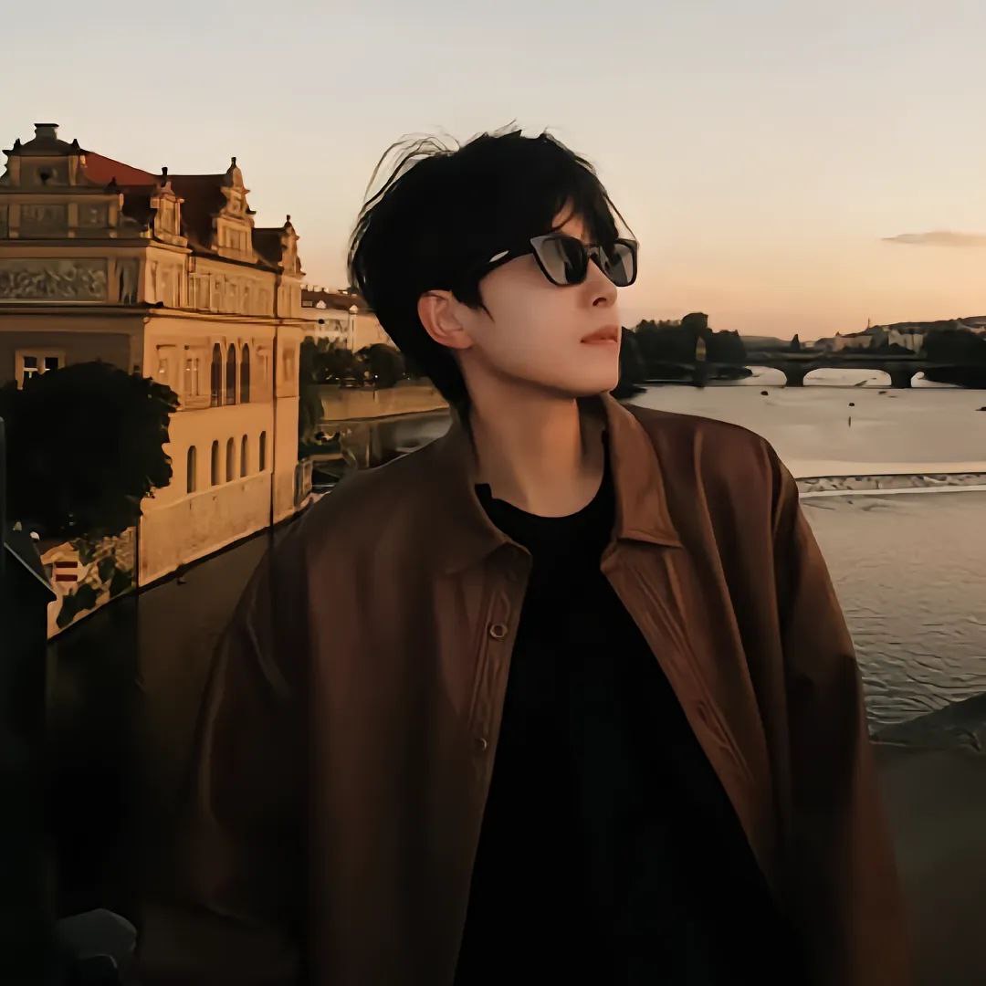 #男头像气质男头像背影-原笔记