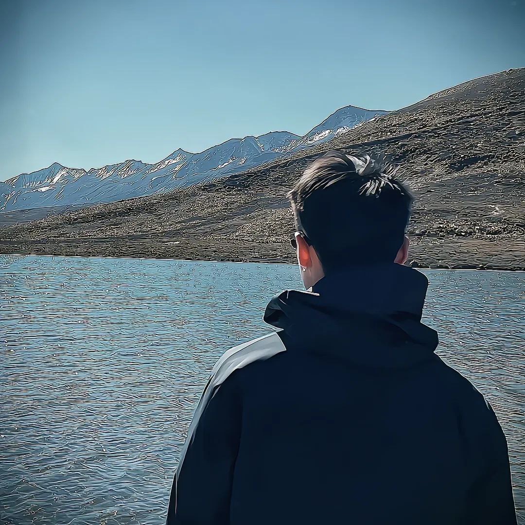 #男头像气质男头像背影-原笔记