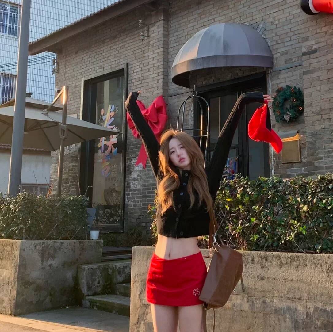 甜酷风女头像-原笔记