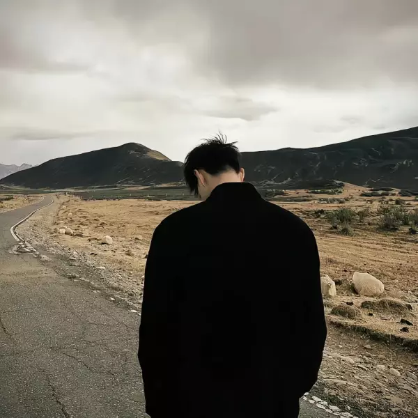 #男头像气质男头像背影